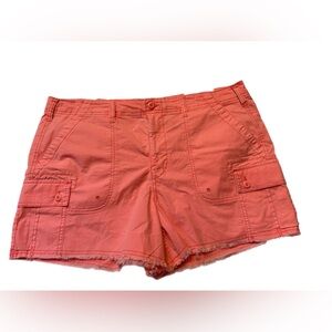 American Eagle Outfitters Coral Cargo Shorts with Frayed Hem